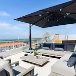 Pico Do Feliz - The Penthouse & The Village By Silver Prop Lägenhet Nazaré
