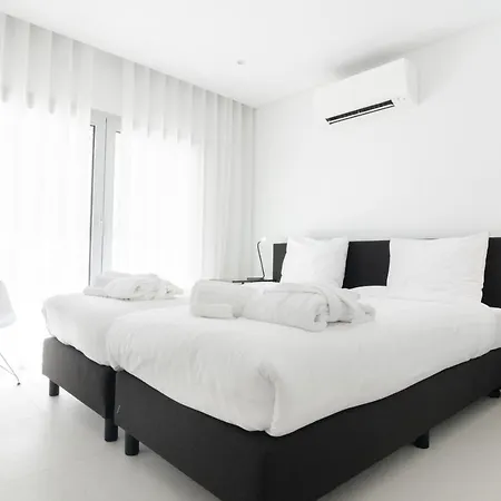 Pico Do Feliz - The Penthouse & The Village By Silver Prop *