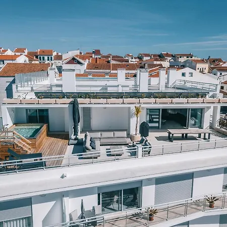 Pico Do Feliz - The Penthouse & The Village By Silver Prop