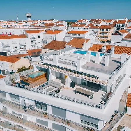 Pico Do Feliz - The Penthouse & The Village By Silver Prop Lägenhet Nazaré