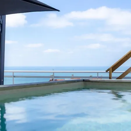 Pico Do Feliz - The Penthouse & The Village By Silver Prop Apartamento Nazaré