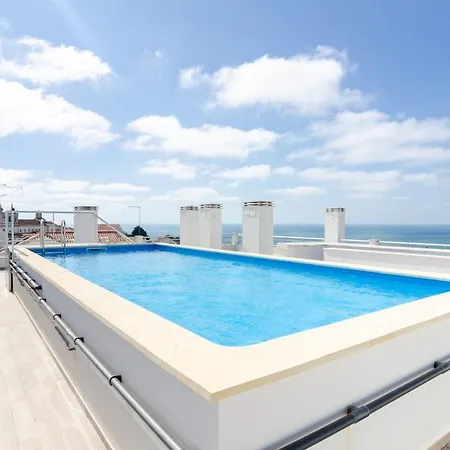 Pico Do Feliz - The Penthouse & The Village By Silver Prop