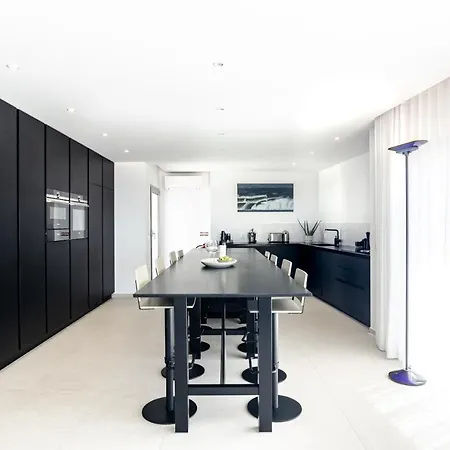 Pico Do Feliz - The Penthouse & The Village By Silver Prop Apartamento Nazaré