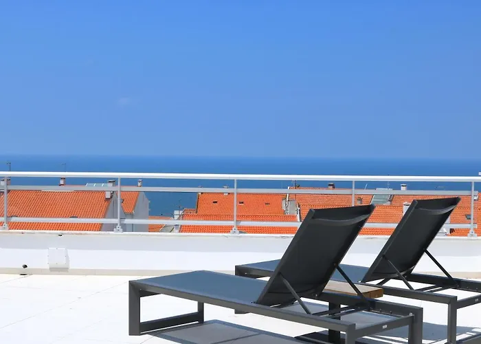 Lägenhet Pico Do Feliz - The Penthouse & The Village By Silver Prop Nazaré