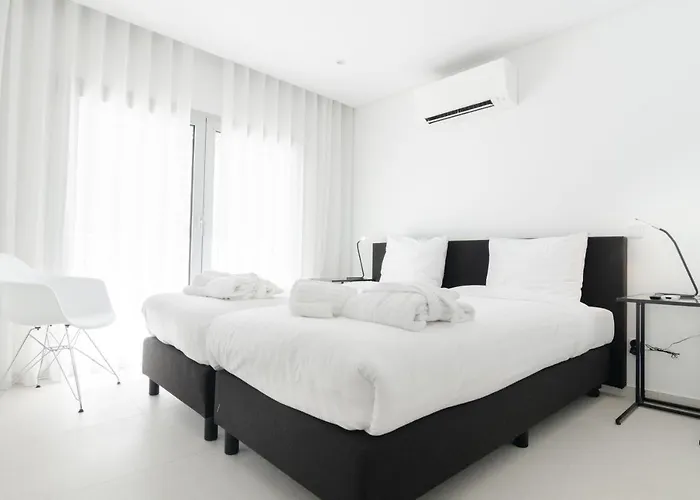 Pico Do Feliz - The Penthouse & The Village By Silver Prop *