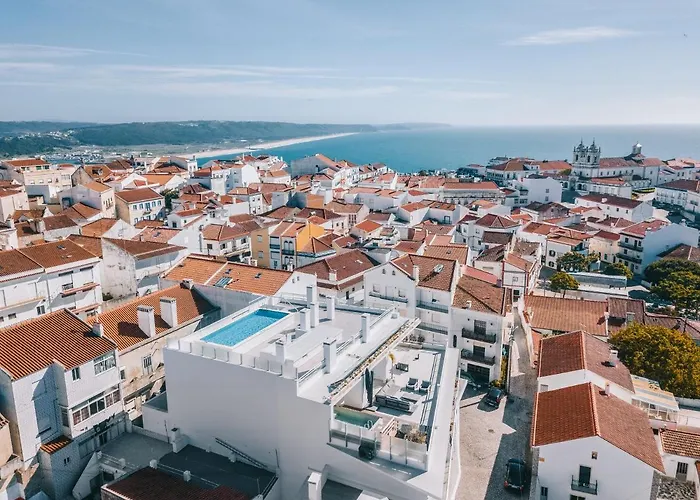 Pico Do Feliz - The Penthouse & The Village By Silver Prop Lägenhet Nazaré