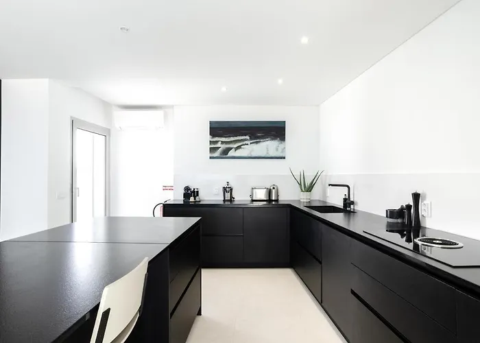 Pico Do Feliz - The Penthouse & The Village By Silver Prop *