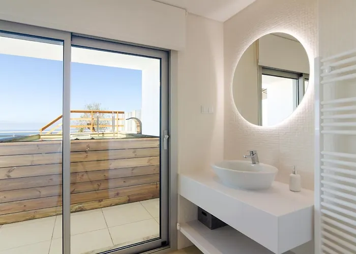 Pico Do Feliz - The Penthouse & The Village By Silver Prop Lägenhet Nazaré