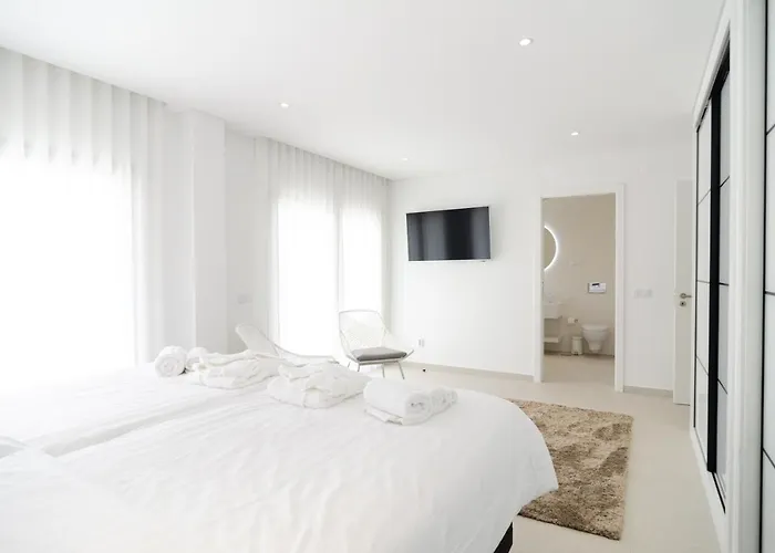 Pico Do Feliz - The Penthouse & The Village By Silver Prop